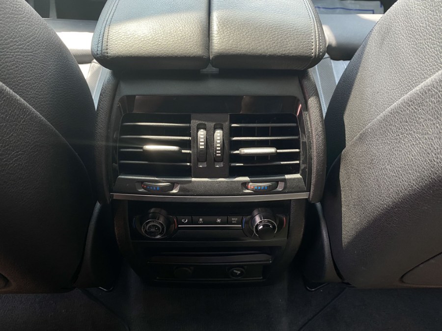 2016 BMW X6 RWD 4dr sDrive35i, available for sale in Newark, New Jersey | RT Auto Center LLC. Newark, New Jersey 2016 BMW X6 RWD 4dr sDrive35i, available for sale in Newark, New Jersey | RT Auto Center LLC. Newark, New Jersey
