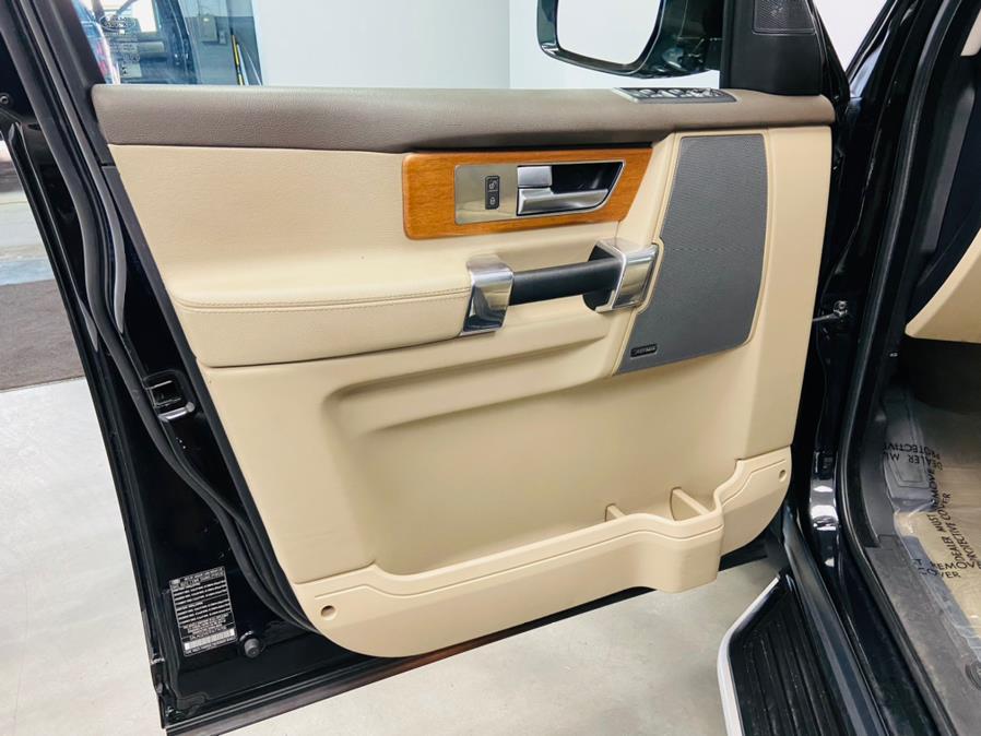 2015 Land Rover LR4 4WD 4dr HSE, available for sale in Linden, New Jersey | East Coast Auto Group. Linden, New Jersey 2015 Land Rover LR4 4WD 4dr HSE, available for sale in Linden, New Jersey | East Coast Auto Group. Linden, New Jersey