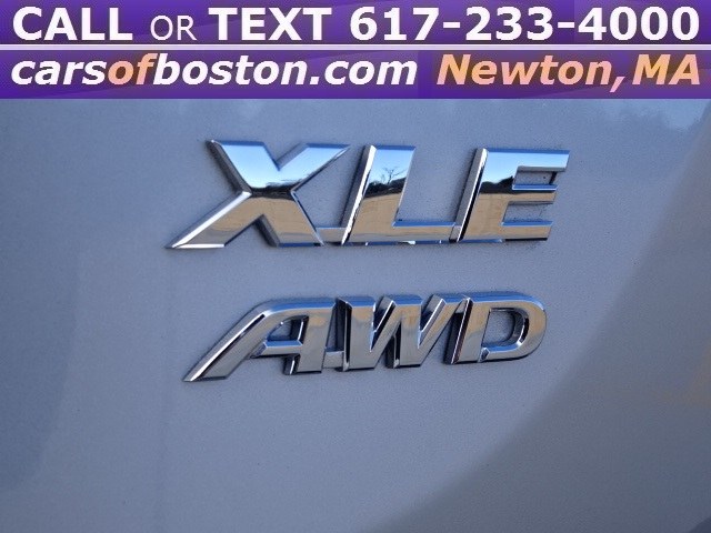 Used Toyota RAV4 AWD 4dr XLE (Natl) 2014 | Jacob Auto Sales. Newton, Massachusetts