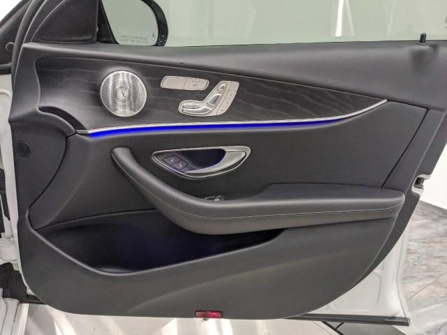 Used Mercedes-benz e 300 Sport 4MATIC w/ Navi & rearCam 2017 | Car Revolution. Maple Shade, New Jersey Used Mercedes-benz e 300 Sport 4MATIC w/ Navi & rearCam 2017 | Car Revolution. Maple Shade, New Jersey