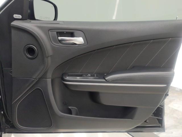 2019 Dodge Charger Scat Pack HEMI w/ rearCam, available for sale in Maple Shade, New Jersey | Car Revolution. Maple Shade, New Jersey 2019 Dodge Charger Scat Pack HEMI w/ rearCam, available for sale in Maple Shade, New Jersey | Car Revolution. Maple Shade, New Jersey