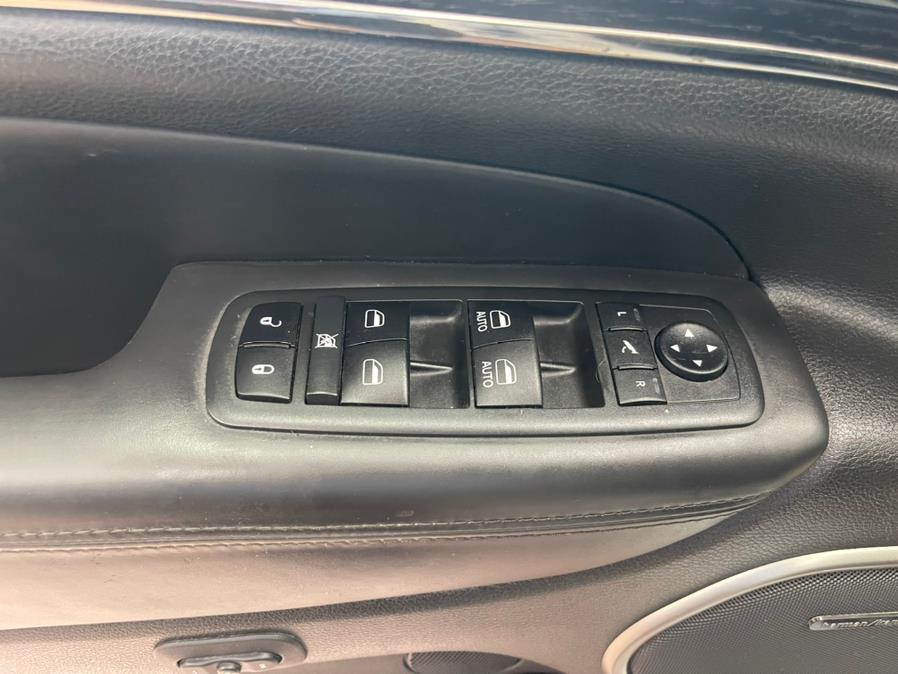 2019 Jeep Grand Cherokee High Altitude 4x4, available for sale in Massapequa Park, New York | Power Motors East. Massapequa Park, New York 2019 Jeep Grand Cherokee High Altitude 4x4, available for sale in Massapequa Park, New York | Power Motors East. Massapequa Park, New York