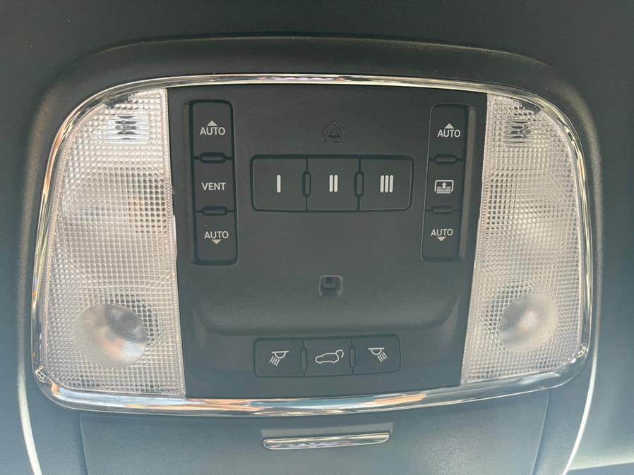 2019 Jeep Grand Cherokee High Altitude 4x4, available for sale in Massapequa Park, New York | Power Motors East. Massapequa Park, New York 2019 Jeep Grand Cherokee High Altitude 4x4, available for sale in Massapequa Park, New York | Power Motors East. Massapequa Park, New York