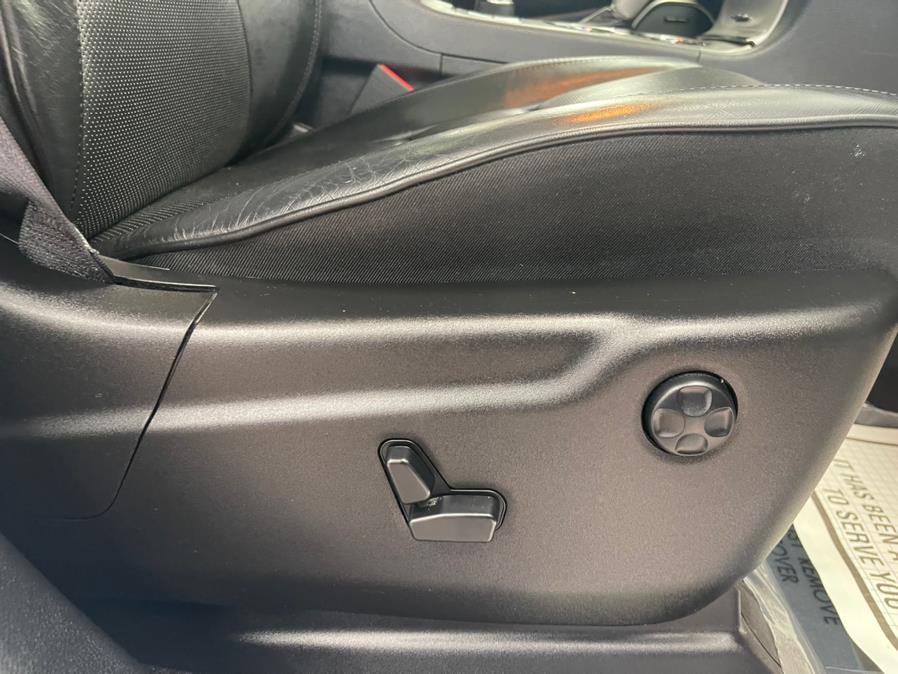 2019 Jeep Grand Cherokee High Altitude 4x4, available for sale in Massapequa Park, New York | Power Motors East. Massapequa Park, New York 2019 Jeep Grand Cherokee High Altitude 4x4, available for sale in Massapequa Park, New York | Power Motors East. Massapequa Park, New York