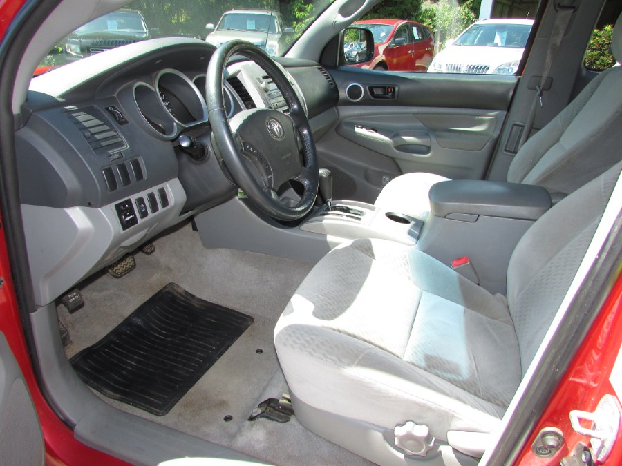 Used Toyota Tacoma 2WD Access I4 AT (Natl) 2011 | United Auto Sales of E Windsor, Inc. East Windsor, Connecticut Used Toyota Tacoma 2WD Access I4 AT (Natl) 2011 | United Auto Sales of E Windsor, Inc. East Windsor, Connecticut
