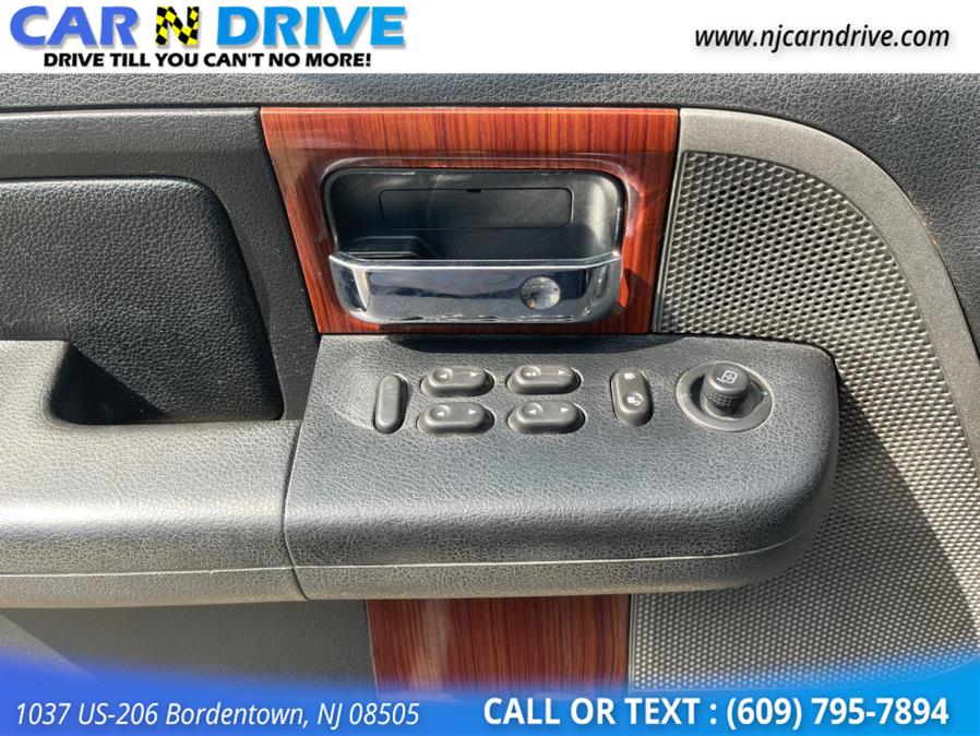 Used Ford F-150 Lariat SuperCrew 6.5-ft Box 4WD 2006 | Car N Drive. Bordentown, New Jersey Used Ford F-150 Lariat SuperCrew 6.5-ft Box 4WD 2006 | Car N Drive. Bordentown, New Jersey