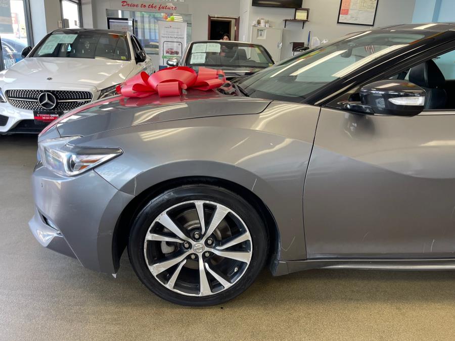 2017 Nissan Maxima SV 3.5L, available for sale in Inwood, New York | 5 Towns Drive. Inwood, New York 2017 Nissan Maxima SV 3.5L, available for sale in Inwood, New York | 5 Towns Drive. Inwood, New York