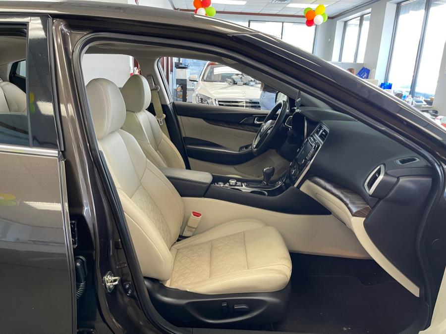 Used Nissan Maxima 4dr Sdn 3.5 Platinum 2016 | 5 Towns Drive. Inwood, New York Used Nissan Maxima 4dr Sdn 3.5 Platinum 2016 | 5 Towns Drive. Inwood, New York