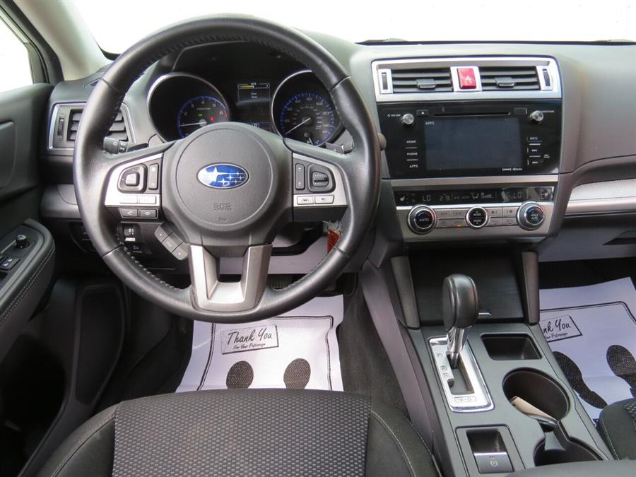 Used Subaru Outback 2.5i Premium AWD 4dr Wagon 2017 | Lake City Exports Inc. Auburn, Maine Used Subaru Outback 2.5i Premium AWD 4dr Wagon 2017 | Lake City Exports Inc. Auburn, Maine
