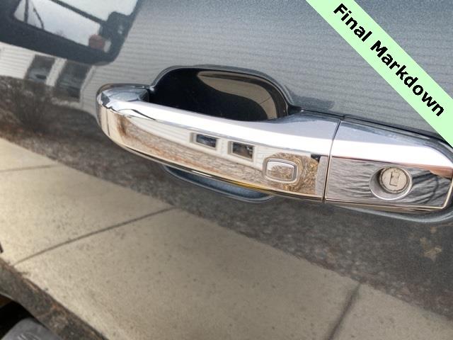 2020 Chevrolet Silverado 3500hd LTZ, available for sale in Brookfield, Connecticut | Blasius Federal Road. Brookfield, Connecticut 2020 Chevrolet Silverado 3500hd LTZ, available for sale in Brookfield, Connecticut | Blasius Federal Road. Brookfield, Connecticut