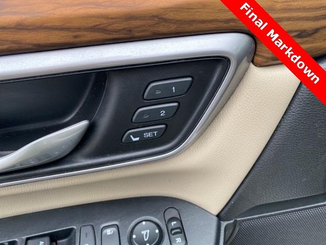 2017 Honda Cr-v EX-L, available for sale in Brookfield, Connecticut | Blasius Federal Road. Brookfield, Connecticut 2017 Honda Cr-v EX-L, available for sale in Brookfield, Connecticut | Blasius Federal Road. Brookfield, Connecticut