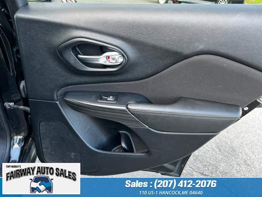 Used Jeep Cherokee Latitude Latitude 4x4 2017 | Fairway Auto Sales. Hancock, Maine Used Jeep Cherokee Latitude Latitude 4x4 2017 | Fairway Auto Sales. Hancock, Maine