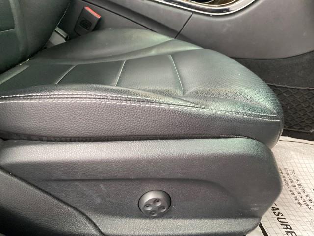 Used Mercedes-benz C-class C 300 2017 | Queens Auto Mall. Richmond Hill, New York Used Mercedes-benz C-class C 300 2017 | Queens Auto Mall. Richmond Hill, New York