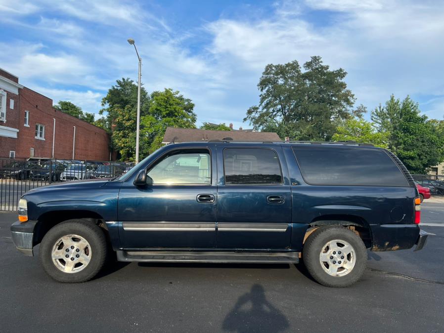 2004 Chevrolet Suburban 4dr 1500 4WD Z71, available for sale in Springfield, Massachusetts | Jordan Auto Sales. Springfield, Massachusetts 2004 Chevrolet Suburban 4dr 1500 4WD Z71, available for sale in Springfield, Massachusetts | Jordan Auto Sales. Springfield, Massachusetts