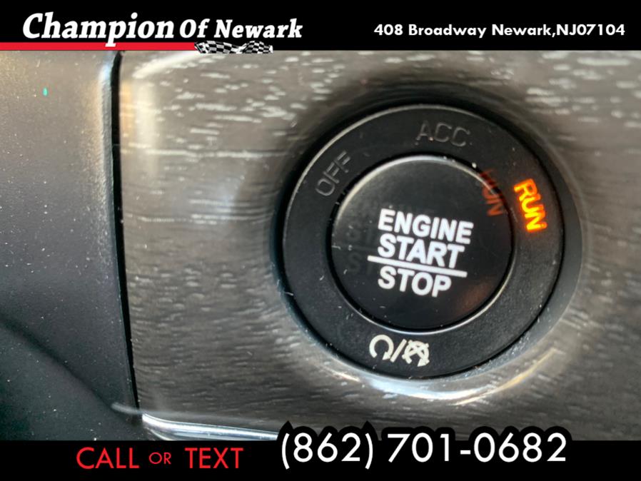 Used Jeep Grand Cherokee Limited 4x4 2017 | Champion Of Newark. Newark, New Jersey Used Jeep Grand Cherokee Limited 4x4 2017 | Champion Of Newark. Newark, New Jersey