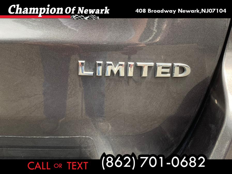 Used Jeep Grand Cherokee Limited 4x4 2017 | Champion Of Newark. Newark, New Jersey Used Jeep Grand Cherokee Limited 4x4 2017 | Champion Of Newark. Newark, New Jersey