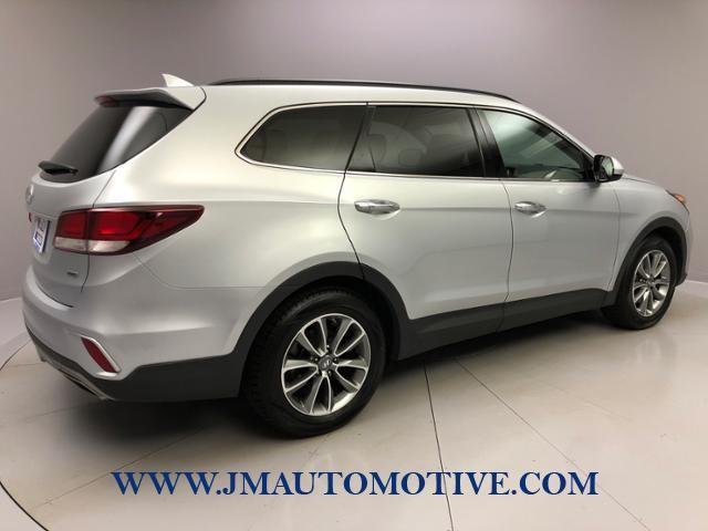 2017 Hyundai Santa Fe SE 3.3L Auto AWD, available for sale in Naugatuck, Connecticut | J&M Automotive Sls&Svc LLC. Naugatuck, Connecticut 2017 Hyundai Santa Fe SE 3.3L Auto AWD, available for sale in Naugatuck, Connecticut | J&M Automotive Sls&Svc LLC. Naugatuck, Connecticut