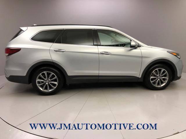 2017 Hyundai Santa Fe SE 3.3L Auto AWD, available for sale in Naugatuck, Connecticut | J&M Automotive Sls&Svc LLC. Naugatuck, Connecticut 2017 Hyundai Santa Fe SE 3.3L Auto AWD, available for sale in Naugatuck, Connecticut | J&M Automotive Sls&Svc LLC. Naugatuck, Connecticut