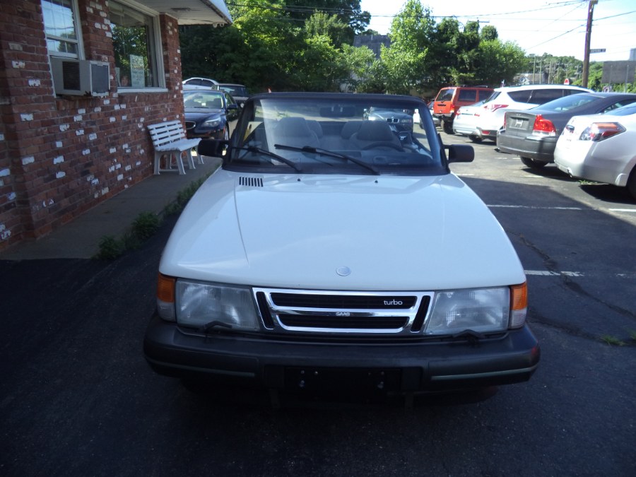 1993 Saab 900 2dr Convertible 900S Turbo, available for sale in Naugatuck, Connecticut | Riverside Motorcars, LLC. Naugatuck, Connecticut 1993 Saab 900 2dr Convertible 900S Turbo, available for sale in Naugatuck, Connecticut | Riverside Motorcars, LLC. Naugatuck, Connecticut