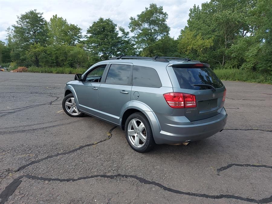 2009 Dodge Journey AWD 4dr SXT, available for sale in West Hartford, Connecticut | Chadrad Motors llc. West Hartford, Connecticut 2009 Dodge Journey AWD 4dr SXT, available for sale in West Hartford, Connecticut | Chadrad Motors llc. West Hartford, Connecticut