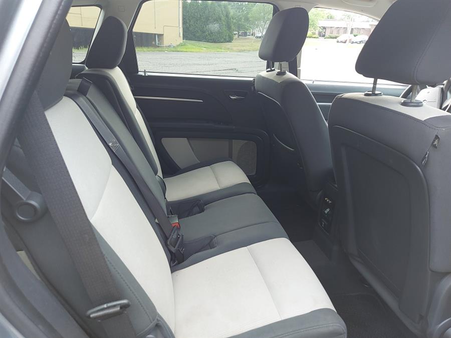 2009 Dodge Journey AWD 4dr SXT, available for sale in West Hartford, Connecticut | Chadrad Motors llc. West Hartford, Connecticut 2009 Dodge Journey AWD 4dr SXT, available for sale in West Hartford, Connecticut | Chadrad Motors llc. West Hartford, Connecticut
