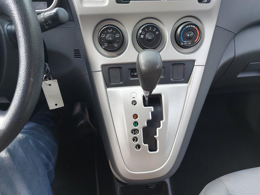 2009 Toyota Matrix 5dr Wgn Auto FWD (Natl), available for sale in West Hartford, Connecticut | Chadrad Motors llc. West Hartford, Connecticut 2009 Toyota Matrix 5dr Wgn Auto FWD (Natl), available for sale in West Hartford, Connecticut | Chadrad Motors llc. West Hartford, Connecticut