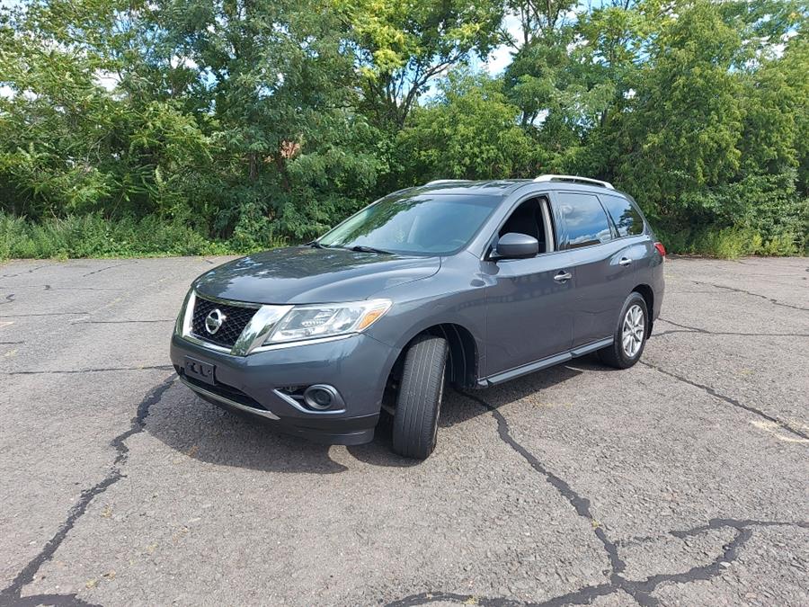 Used Nissan Pathfinder 4WD 4dr SV 2013 | Chadrad Motors llc. West Hartford, Connecticut