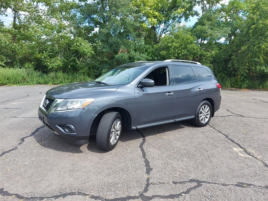 2013 Nissan Pathfinder 4WD 4dr SV, available for sale in West Hartford, Connecticut | Chadrad Motors llc. West Hartford, Connecticut 2013 Nissan Pathfinder 4WD 4dr SV, available for sale in West Hartford, Connecticut | Chadrad Motors llc. West Hartford, Connecticut