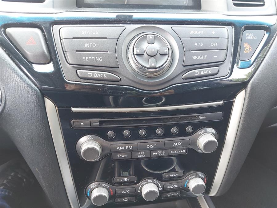2013 Nissan Pathfinder 4WD 4dr SV, available for sale in West Hartford, Connecticut | Chadrad Motors llc. West Hartford, Connecticut 2013 Nissan Pathfinder 4WD 4dr SV, available for sale in West Hartford, Connecticut | Chadrad Motors llc. West Hartford, Connecticut