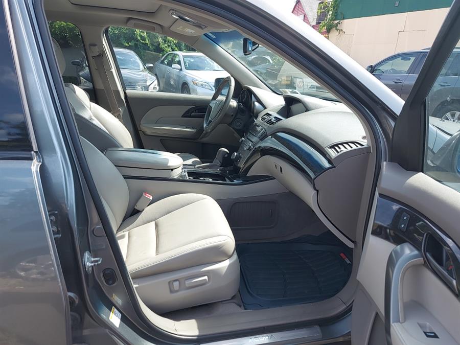 2008 Acura MDX 4WD 4dr Tech/Pwr Tail Gate, available for sale in West Hartford, Connecticut | Chadrad Motors llc. West Hartford, Connecticut 2008 Acura MDX 4WD 4dr Tech/Pwr Tail Gate, available for sale in West Hartford, Connecticut | Chadrad Motors llc. West Hartford, Connecticut