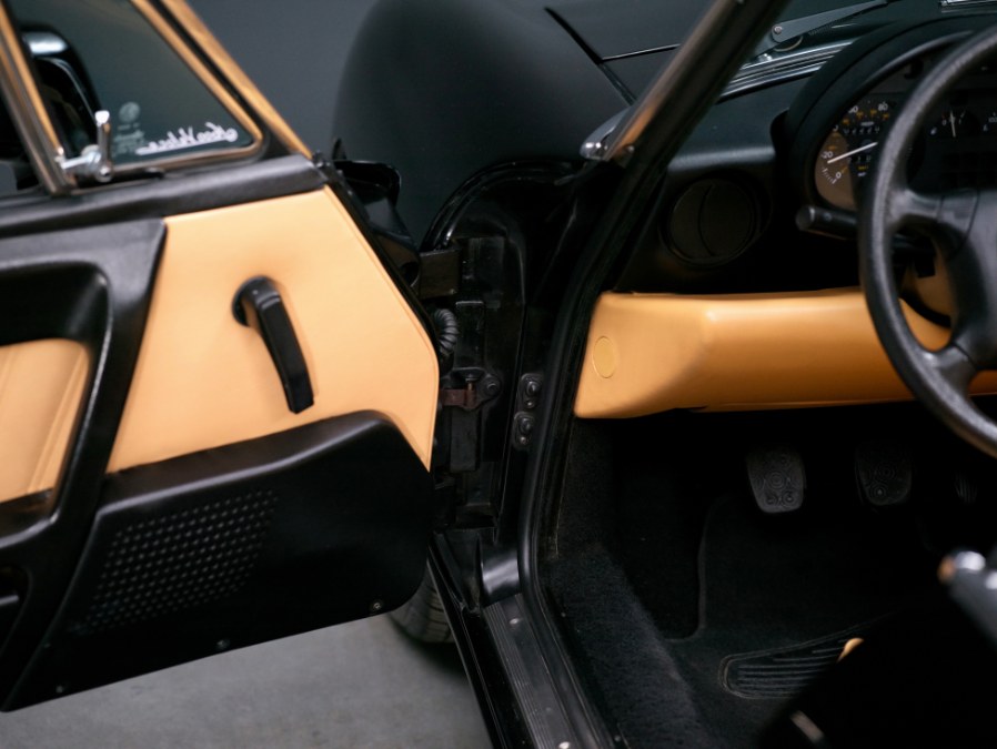 Used Alfa Romeo Spider Veloce Base 1992 | Meccanic Shop North Inc. North Salem, New York Used Alfa Romeo Spider Veloce Base 1992 | Meccanic Shop North Inc. North Salem, New York