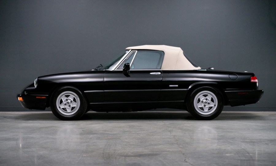 Used Alfa Romeo Spider Veloce Base 1992 | Meccanic Shop North Inc. North Salem, New York Used Alfa Romeo Spider Veloce Base 1992 | Meccanic Shop North Inc. North Salem, New York