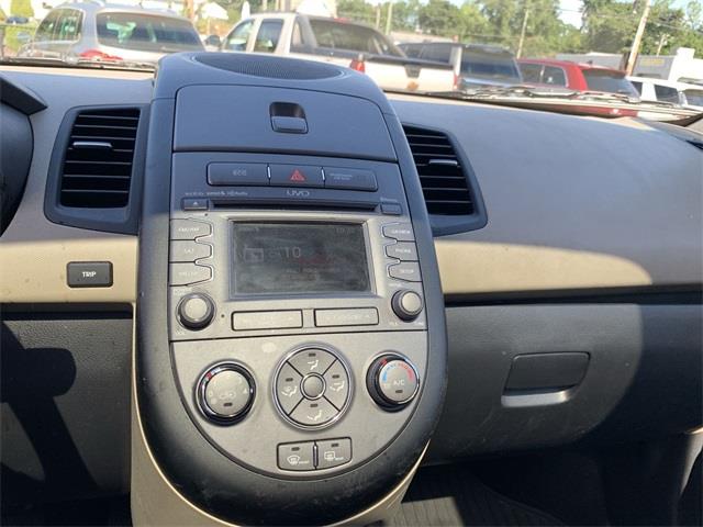 2013 Kia Soul Exclaim, available for sale in Stratford, Connecticut | Wiz Leasing Inc. Stratford, Connecticut 2013 Kia Soul Exclaim, available for sale in Stratford, Connecticut | Wiz Leasing Inc. Stratford, Connecticut