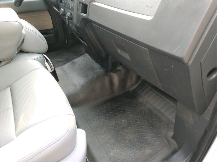 Used Ford F-150 LONG BED 2WD Reg Cab 145" XL 2014 | Warwick Auto Sales Inc. COPIAGUE, New York Used Ford F-150 LONG BED 2WD Reg Cab 145" XL 2014 | Warwick Auto Sales Inc. COPIAGUE, New York