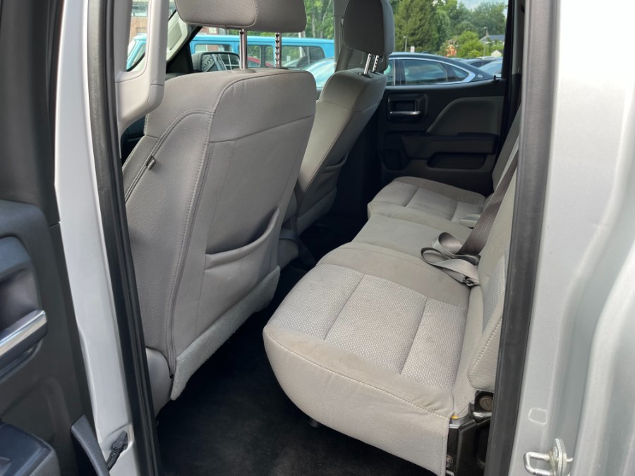 Used Chevrolet Silverado 1500 4WD Double Cab 143.5" Custom 2016 | Chris's Auto Clinic. Plainville, Connecticut Used Chevrolet Silverado 1500 4WD Double Cab 143.5" Custom 2016 | Chris's Auto Clinic. Plainville, Connecticut