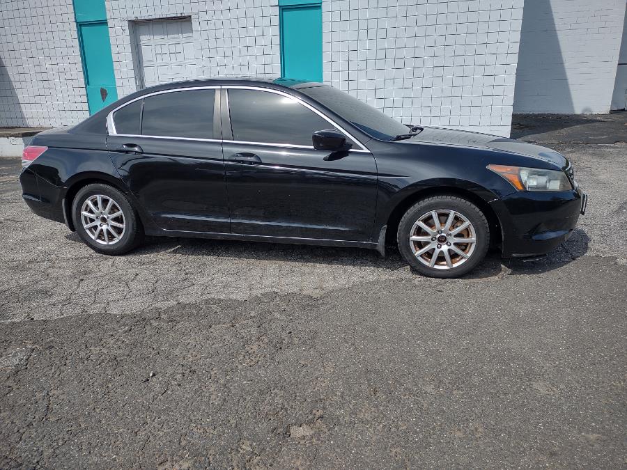 2010 Honda Accord Sdn 4dr I4 Auto EX-L, available for sale in Milford, Connecticut | Dealertown Auto Wholesalers. Milford, Connecticut