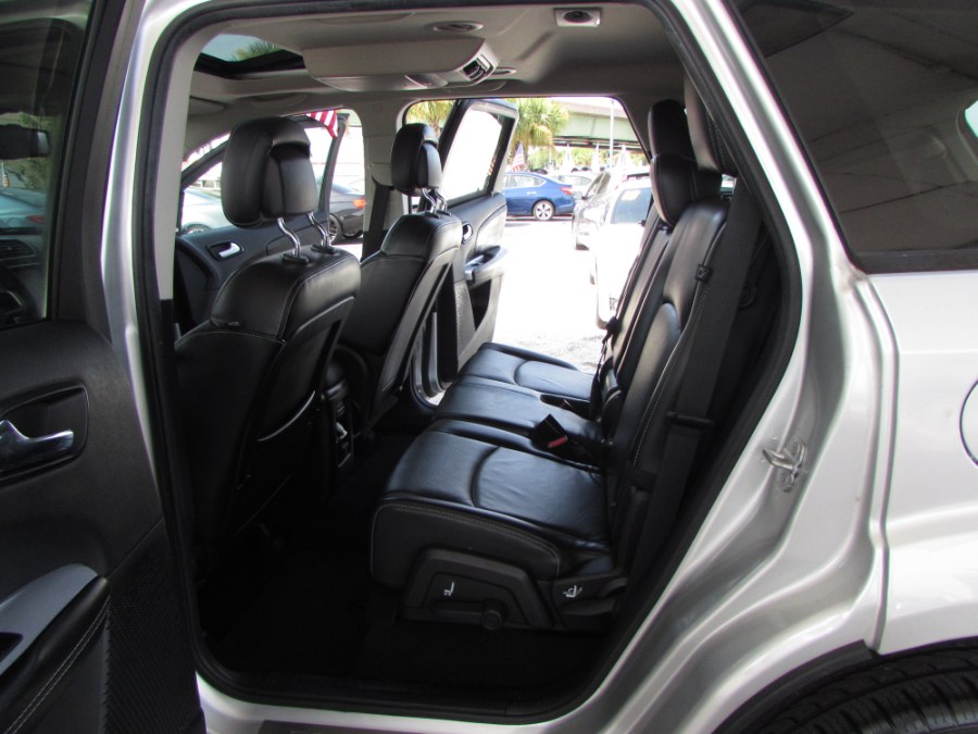 Used Dodge Journey FWD 4dr Limited 2014 | VIP Auto Enterprise, Inc. Orlando, Florida Used Dodge Journey FWD 4dr Limited 2014 | VIP Auto Enterprise, Inc. Orlando, Florida