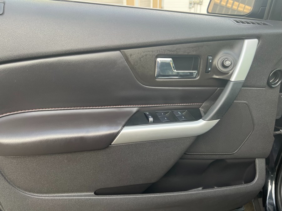 2013 Ford Edge 4dr Limited AWD, available for sale in Bristol, Connecticut | Bristol Auto Center LLC. Bristol, Connecticut 2013 Ford Edge 4dr Limited AWD, available for sale in Bristol, Connecticut | Bristol Auto Center LLC. Bristol, Connecticut
