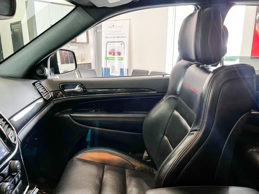 Used Jeep Grand Cherokee Trailhawk 4x4 2020 | Luxury Motor Club. Franklin Square, New York Used Jeep Grand Cherokee Trailhawk 4x4 2020 | Luxury Motor Club. Franklin Square, New York