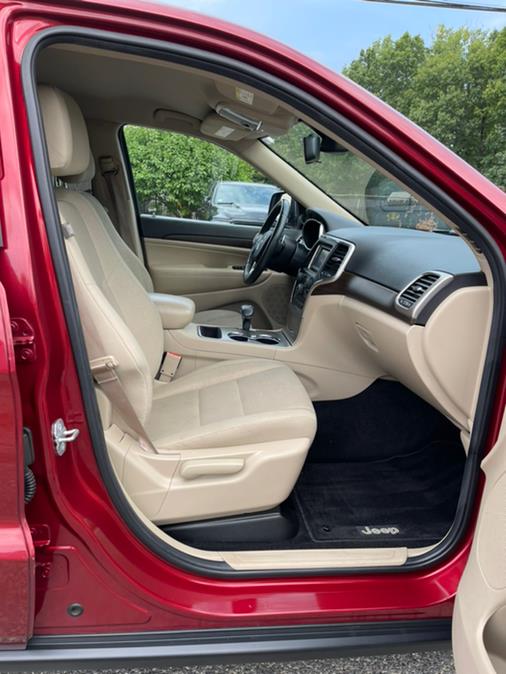 2014 Jeep Grand Cherokee RWD 4dr Laredo, available for sale in Ashland, Massachusetts | New Beginning Auto Service Inc. Ashland, Massachusetts 2014 Jeep Grand Cherokee RWD 4dr Laredo, available for sale in Ashland, Massachusetts | New Beginning Auto Service Inc. Ashland, Massachusetts