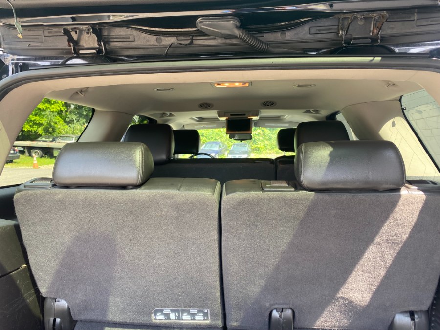 Used Chevrolet Tahoe 4WD 4dr 1500 LT 2013 | M&M Motors International. Clinton, Connecticut Used Chevrolet Tahoe 4WD 4dr 1500 LT 2013 | M&M Motors International. Clinton, Connecticut