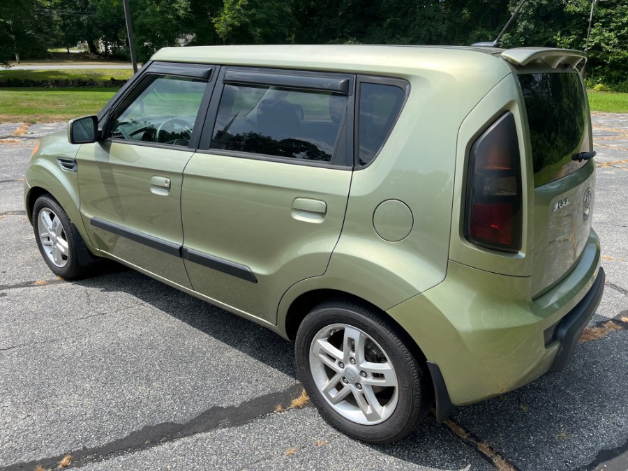 2010 Kia Soul 5dr Wgn Auto +, available for sale in Norwich, Connecticut | MACARA Vehicle Services, Inc. Norwich, Connecticut 2010 Kia Soul 5dr Wgn Auto +, available for sale in Norwich, Connecticut | MACARA Vehicle Services, Inc. Norwich, Connecticut