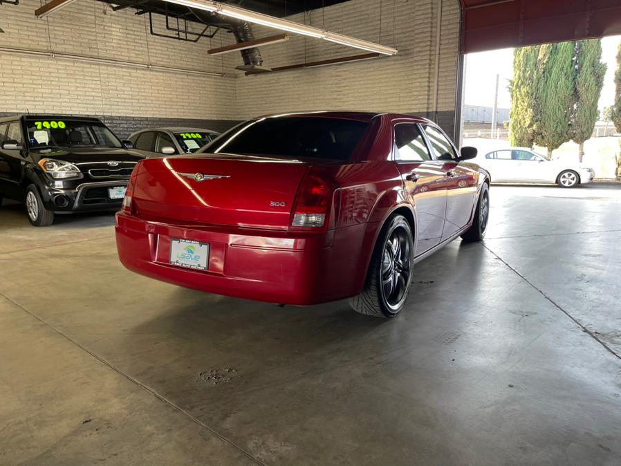 Used Chrysler 300 4dr Sdn 300 RWD 2007 | U Save Auto Auction. Garden Grove, California Used Chrysler 300 4dr Sdn 300 RWD 2007 | U Save Auto Auction. Garden Grove, California