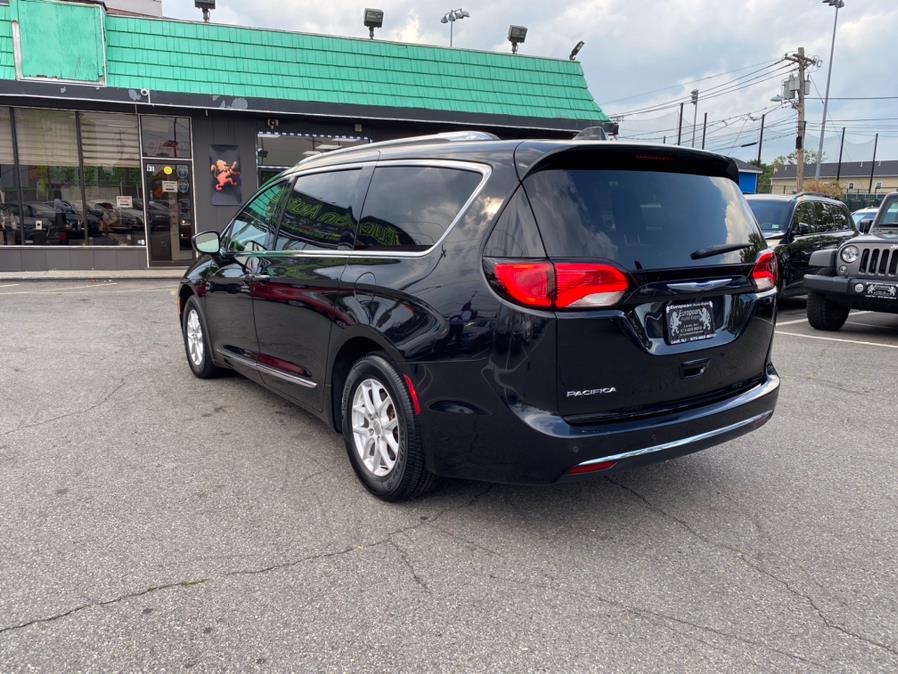 2020 Chrysler Pacifica Touring L FWD, available for sale in Lodi, New Jersey | European Auto Expo. Lodi, New Jersey 2020 Chrysler Pacifica Touring L FWD, available for sale in Lodi, New Jersey | European Auto Expo. Lodi, New Jersey