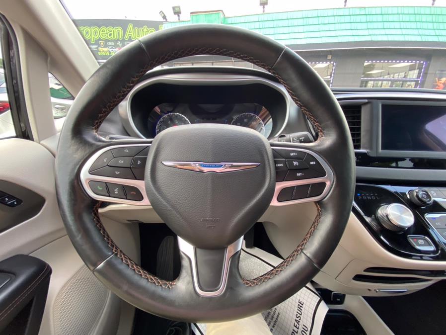 2020 Chrysler Pacifica Touring L FWD, available for sale in Lodi, New Jersey | European Auto Expo. Lodi, New Jersey 2020 Chrysler Pacifica Touring L FWD, available for sale in Lodi, New Jersey | European Auto Expo. Lodi, New Jersey