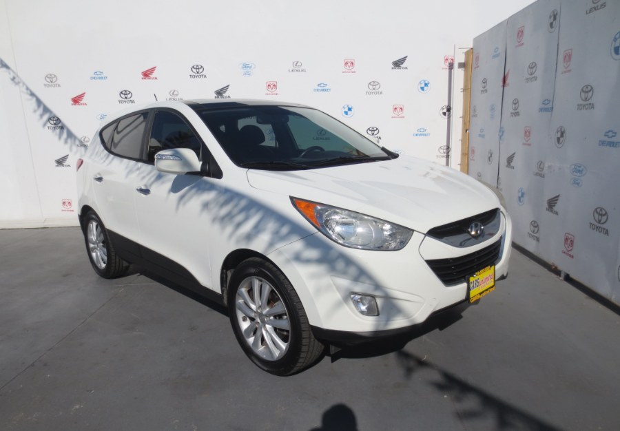 Used Hyundai Tucson AWD 4dr Auto Limited 2013 | Auto Max Of Santa Ana. Santa Ana, California Used Hyundai Tucson AWD 4dr Auto Limited 2013 | Auto Max Of Santa Ana. Santa Ana, California