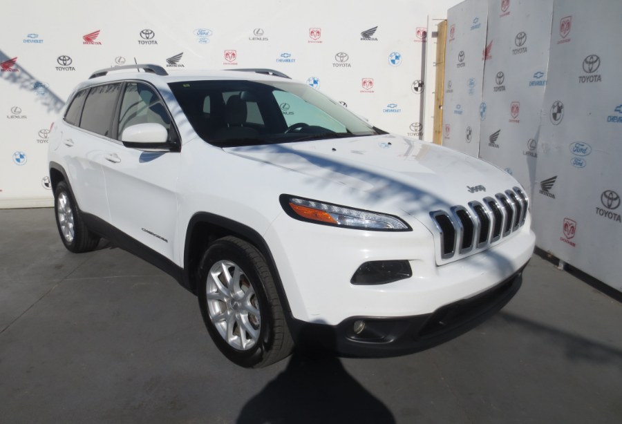 Used Jeep Cherokee FWD 4dr Latitude 2016 | Auto Max Of Santa Ana. Santa Ana, California Used Jeep Cherokee FWD 4dr Latitude 2016 | Auto Max Of Santa Ana. Santa Ana, California