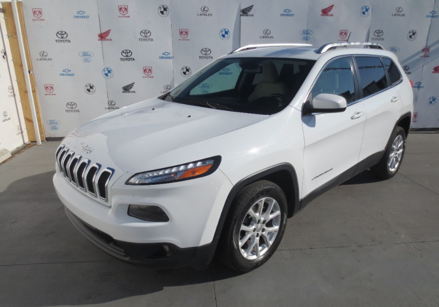 Used Jeep Cherokee FWD 4dr Latitude 2016 | Auto Max Of Santa Ana. Santa Ana, California Used Jeep Cherokee FWD 4dr Latitude 2016 | Auto Max Of Santa Ana. Santa Ana, California