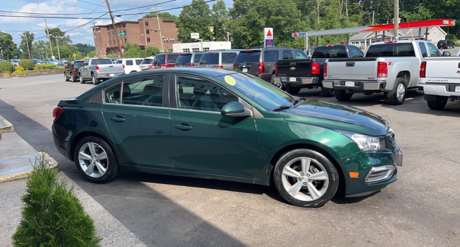 2015 Chevrolet Cruze 4dr Sdn Auto 2LT, available for sale in Waterbury, Connecticut | West End Automotive Center. Waterbury, Connecticut 2015 Chevrolet Cruze 4dr Sdn Auto 2LT, available for sale in Waterbury, Connecticut | West End Automotive Center. Waterbury, Connecticut