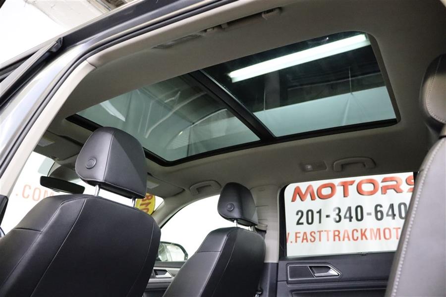 Used Volkswagen Atlas SEL 2018 | Fast Track Motors. Paterson, New Jersey Used Volkswagen Atlas SEL 2018 | Fast Track Motors. Paterson, New Jersey
